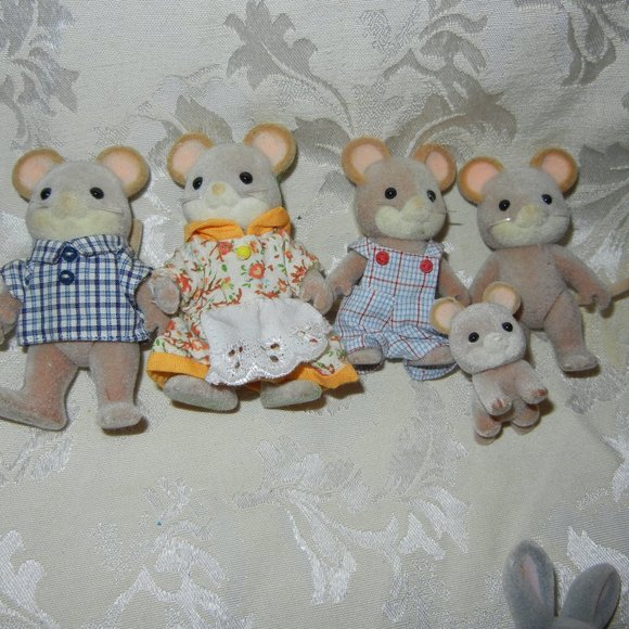 Calico Critters Doll Collection Sylvanian Families Rare Large family lots - Picture 6 of 16